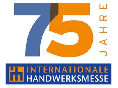 Harmonika Müller GmbH Akkordeonausstellung auf der 75. Internationalen Handwerksmesse - Deutschland